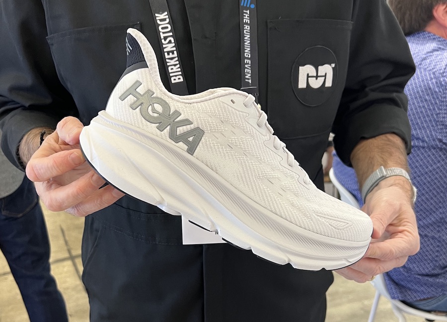 hoka clifton 9 white » Believe in the Run