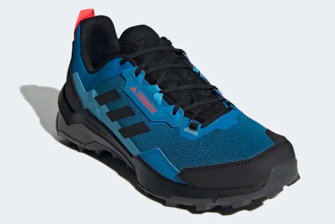adidas hiking shoe » Believe in the Run