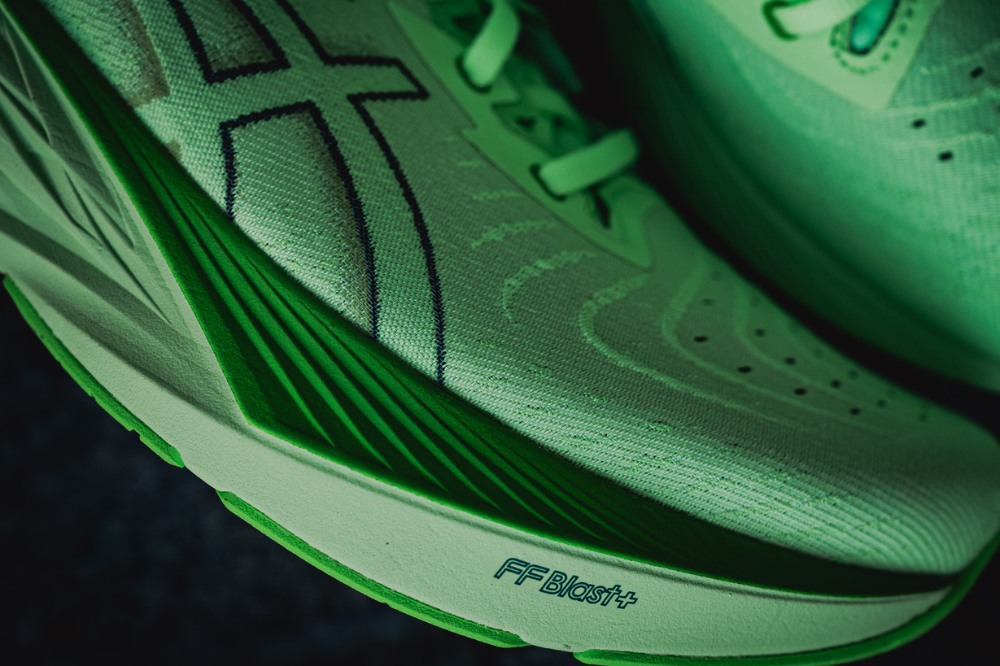 asics novablast 4 - men midsole