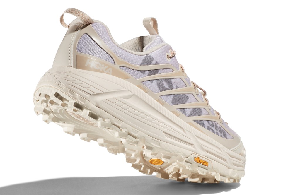 hoka three2 - cream on white