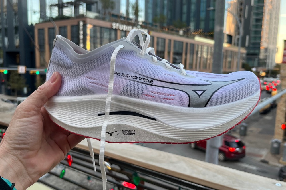 mizuno wave rebellion pro 2 - austin city