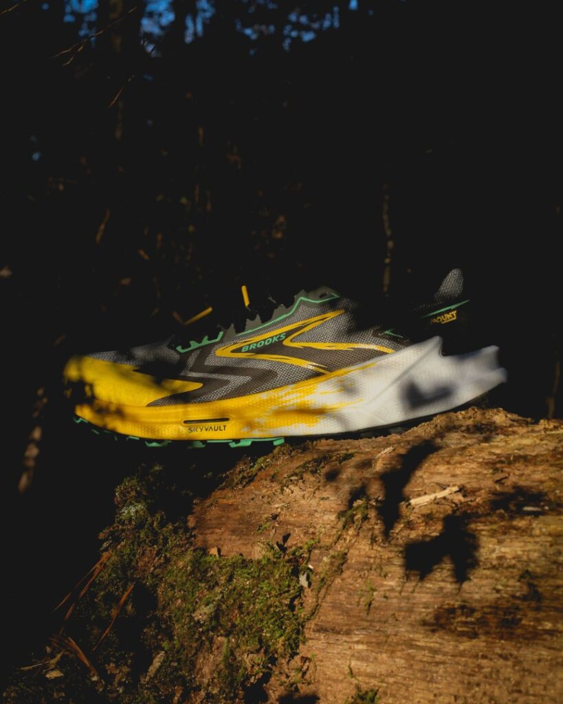 brooks catamount 3 - vertical shadows