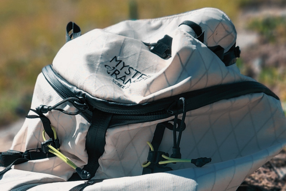mystery ranch - scree 22 lid