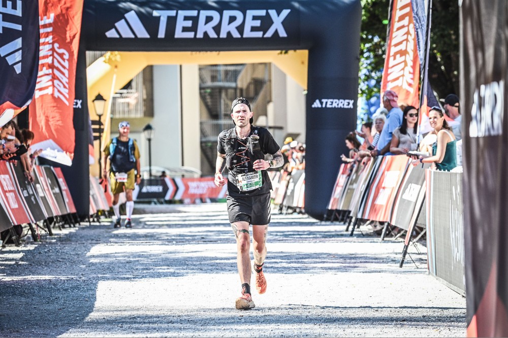 adidas terrex infinite trails - finishing chute
