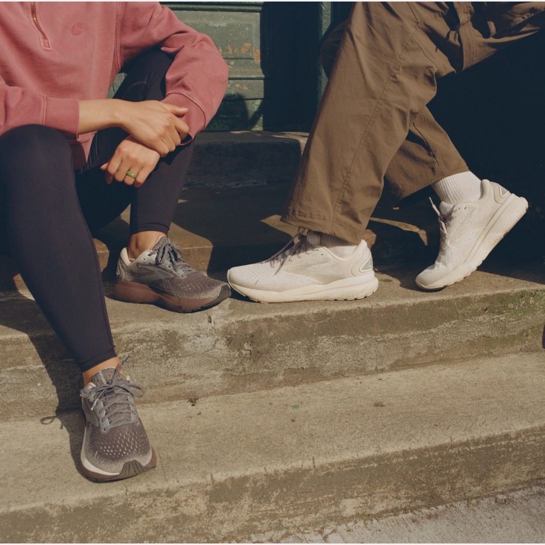 november run culture - brooks saturdays nyc