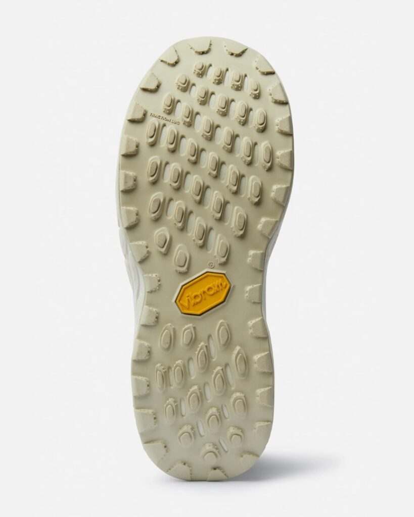 dv x nb vertical - vibram outsole