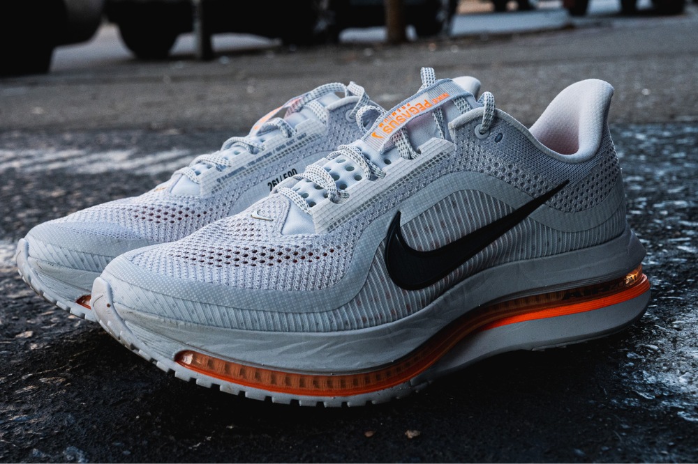 nike pegasus premium - side lateral