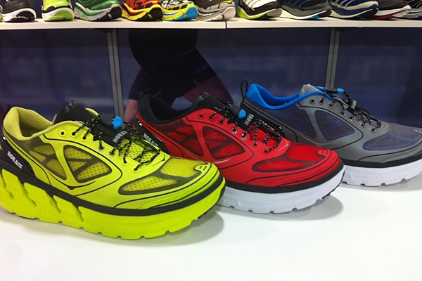 Hoka One One Conquest