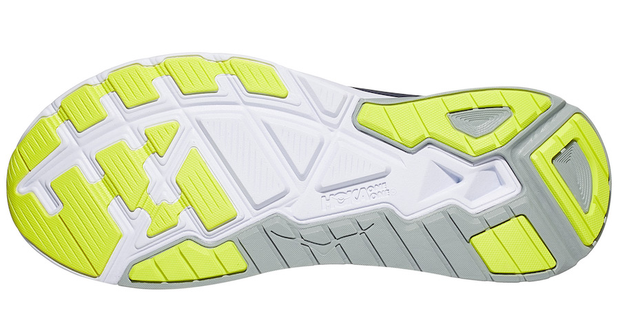 HOKA Arahi 3
