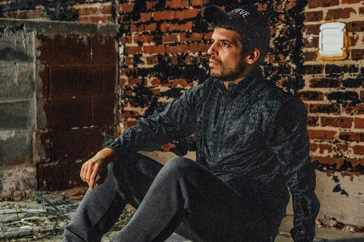 Brooks LSD Pullover Feature
