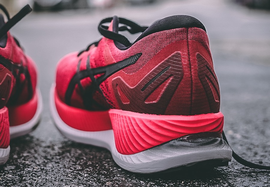 asics glideride heel