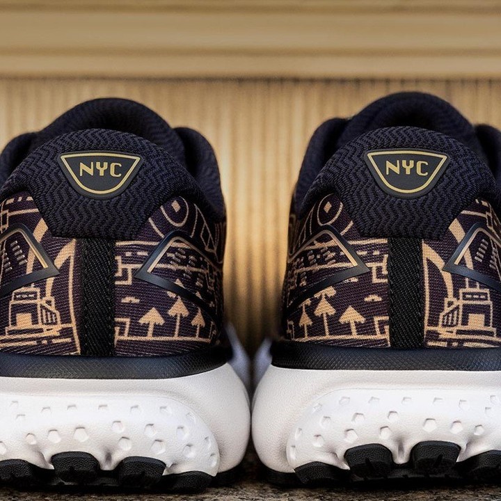 nyc marathon shoe - Brooks Ghost 12