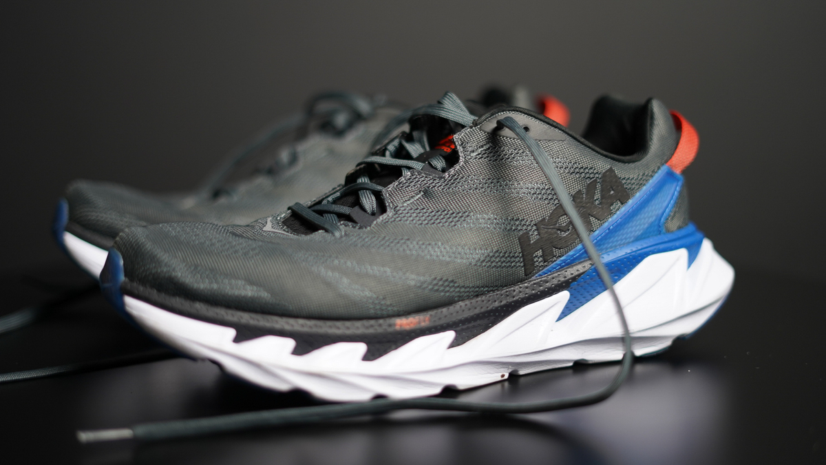hoka one one elevon 2 feature
