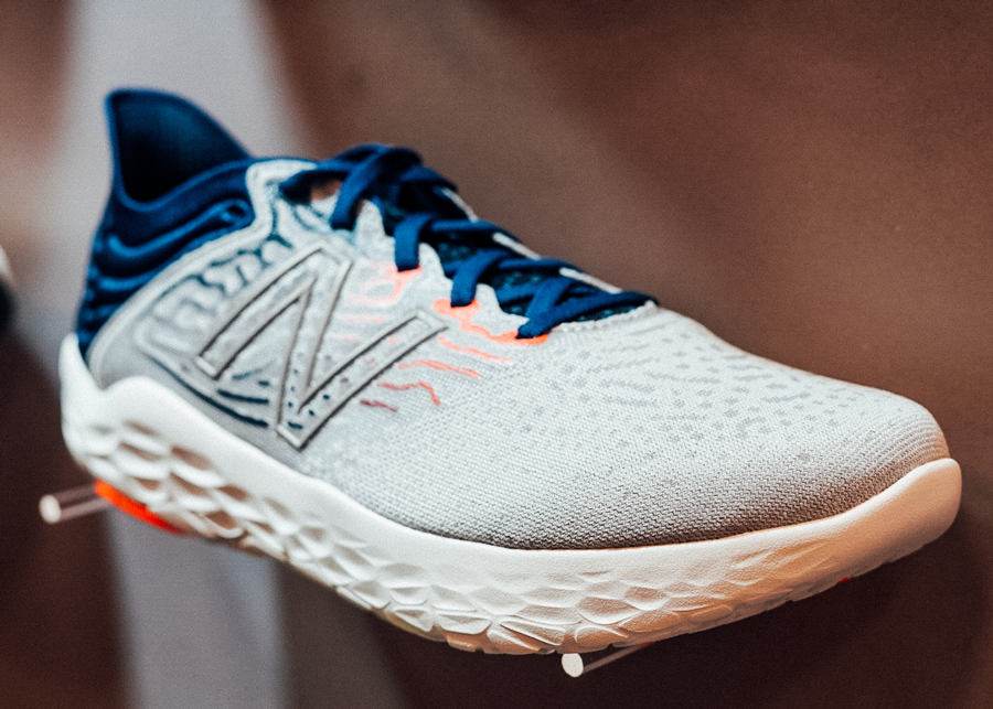 New Balance Beacon 3