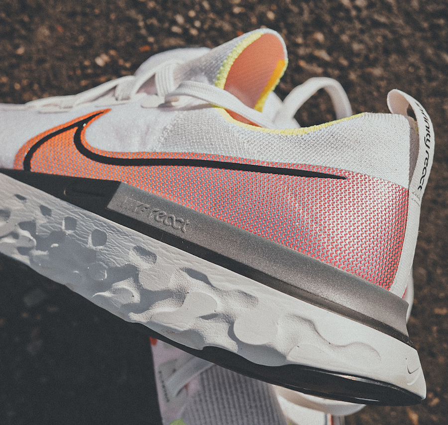 Nike React Infinity lateral