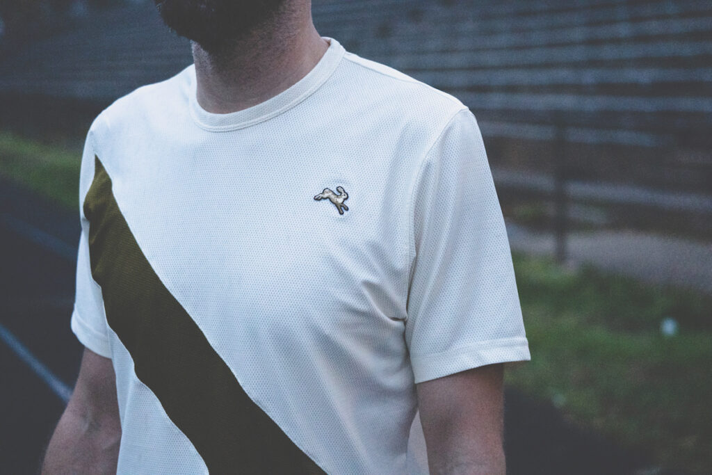 tracksmith van cortlandt tee feature