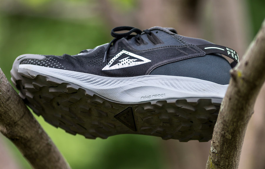 nike pegasus trail 2 medial ad outsole