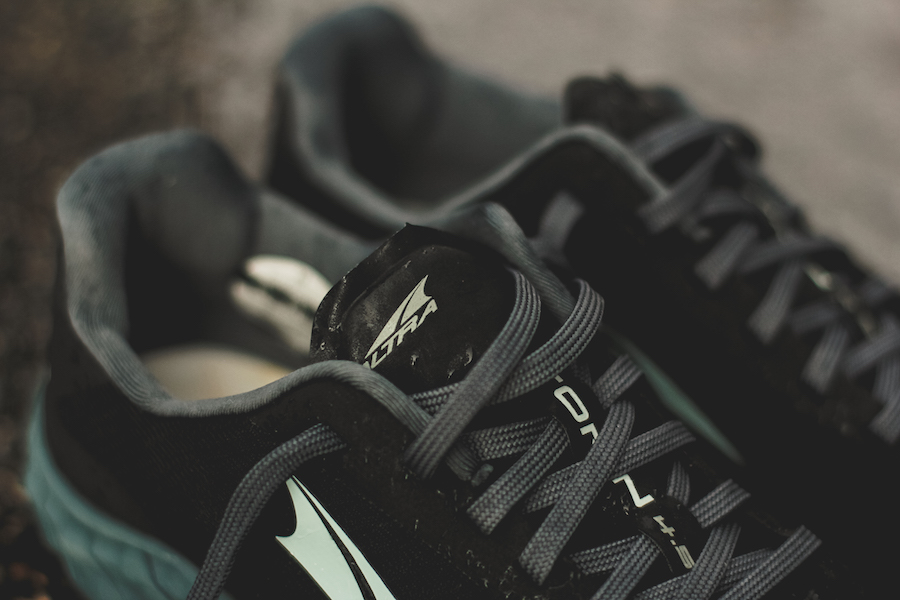 altra torin 4.5 plush - tongue