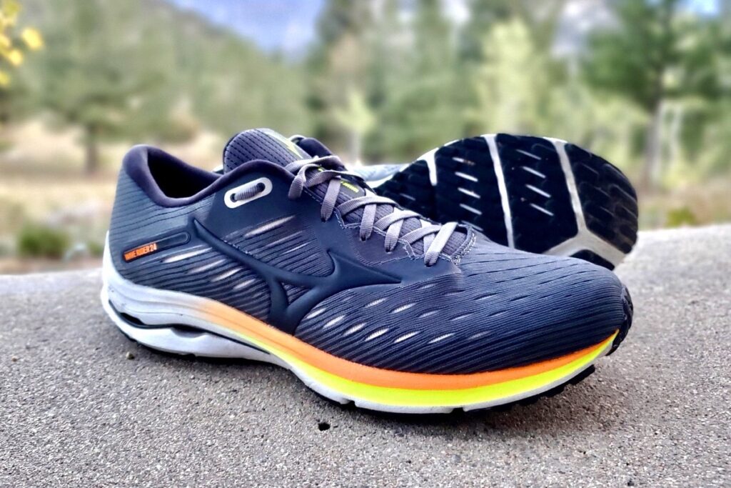 MIZUNO WAVE RIDER 24 - feature