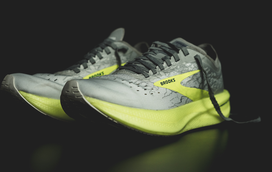 brooks hyperion elite 2 - front side