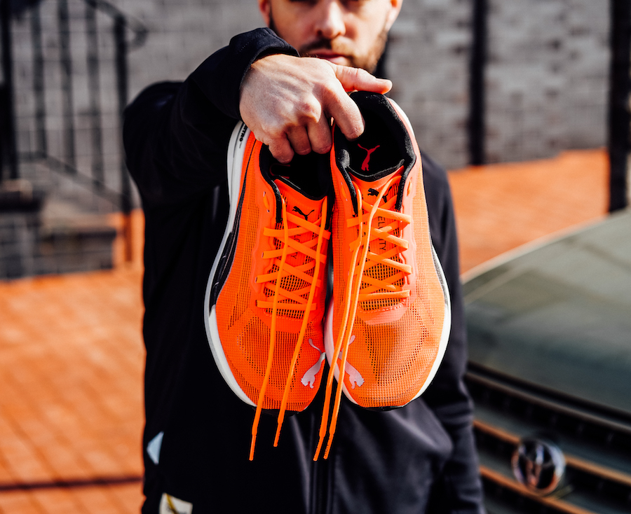 puma velocity nitro - hands