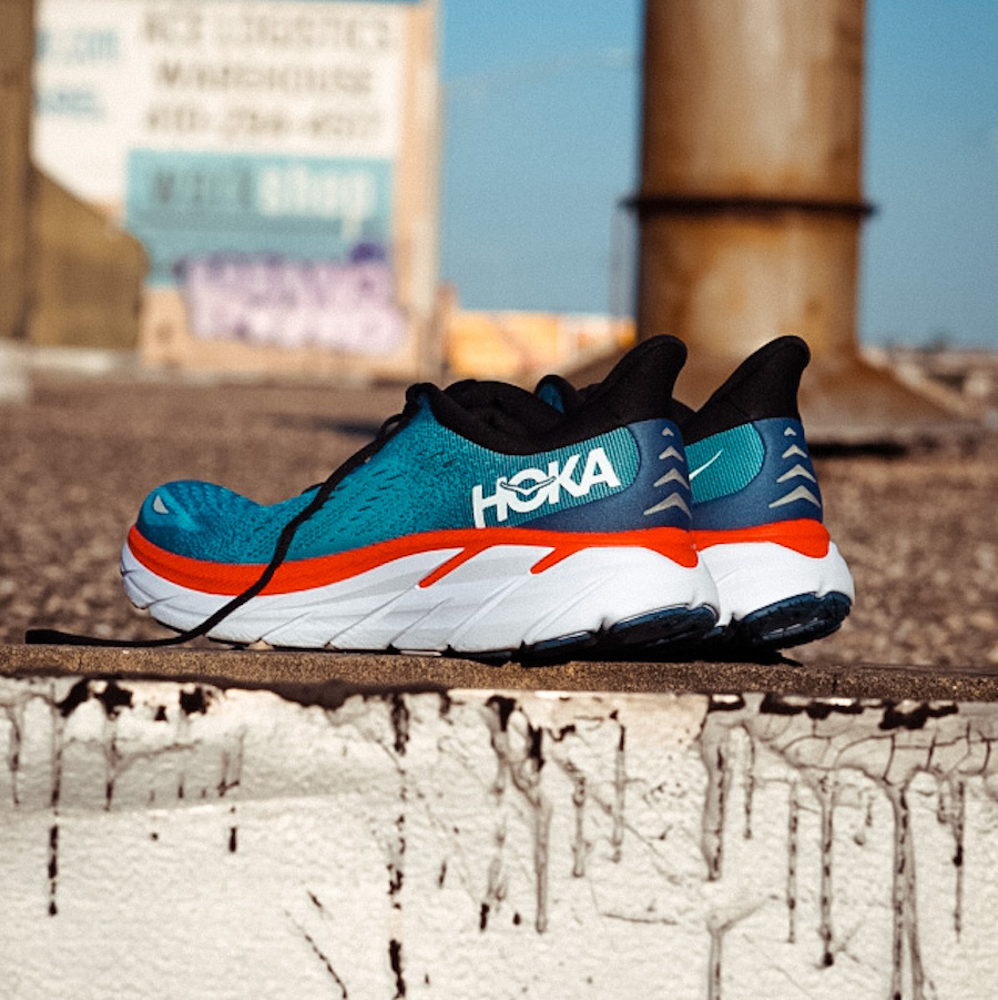 hoka one one clifton 8 - side