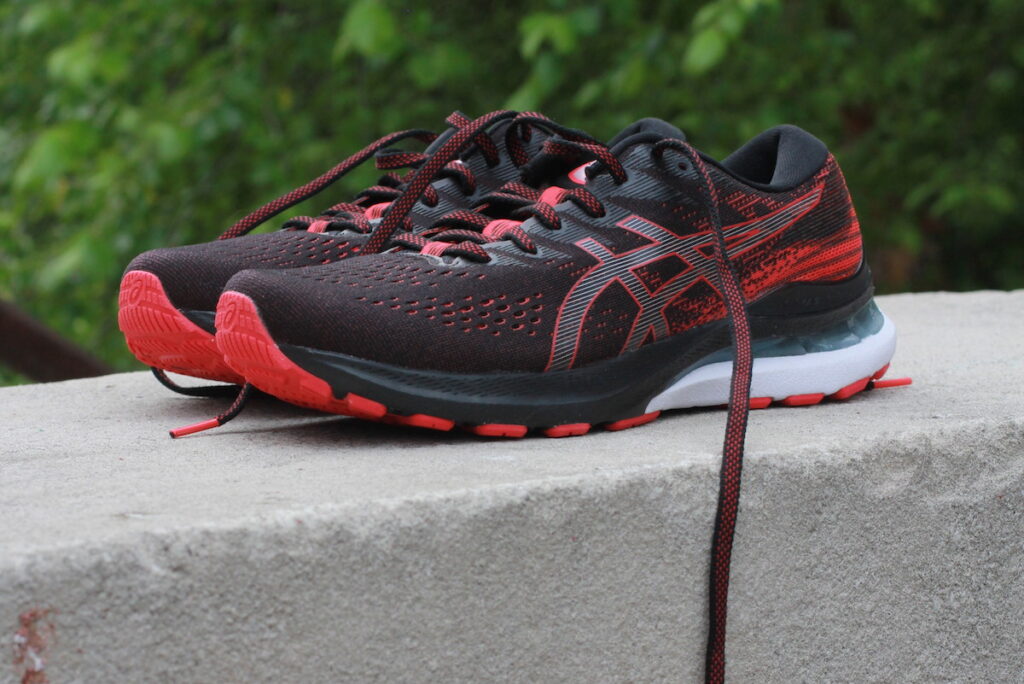 ~ asics gel-kayano 28 - feature