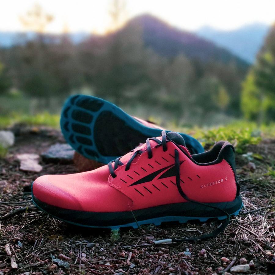altra superior 5 - red