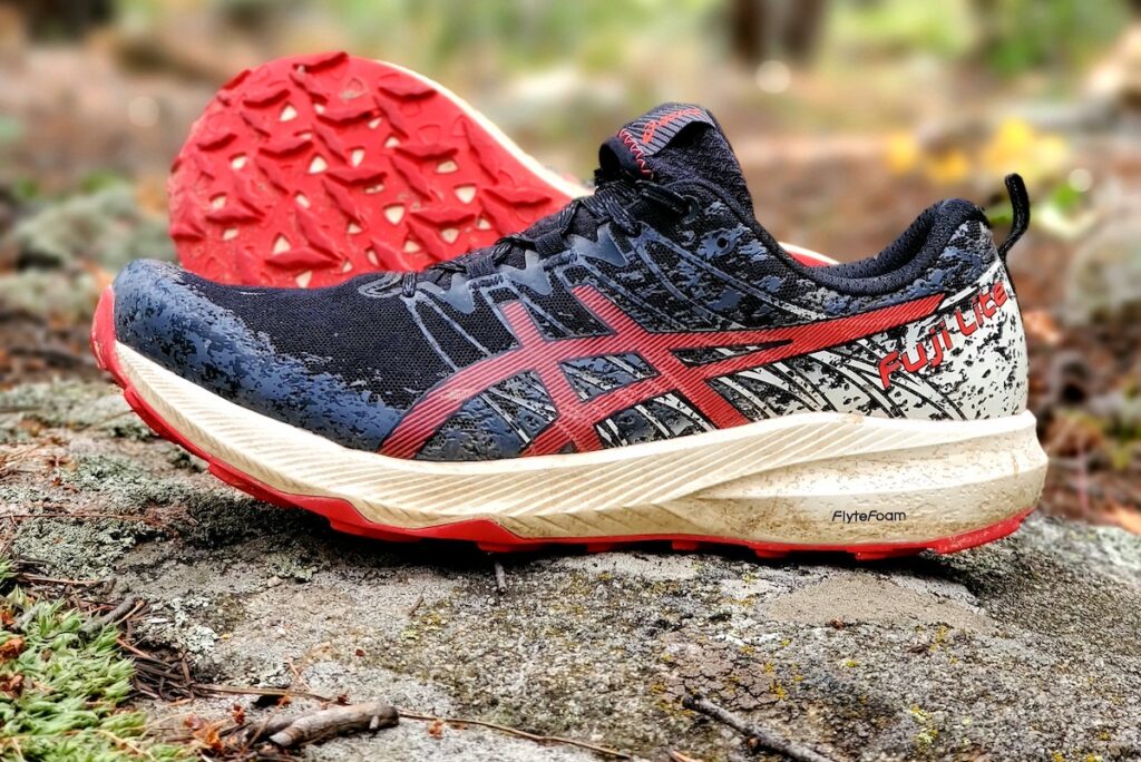 asics fuji lite 2 - feature1