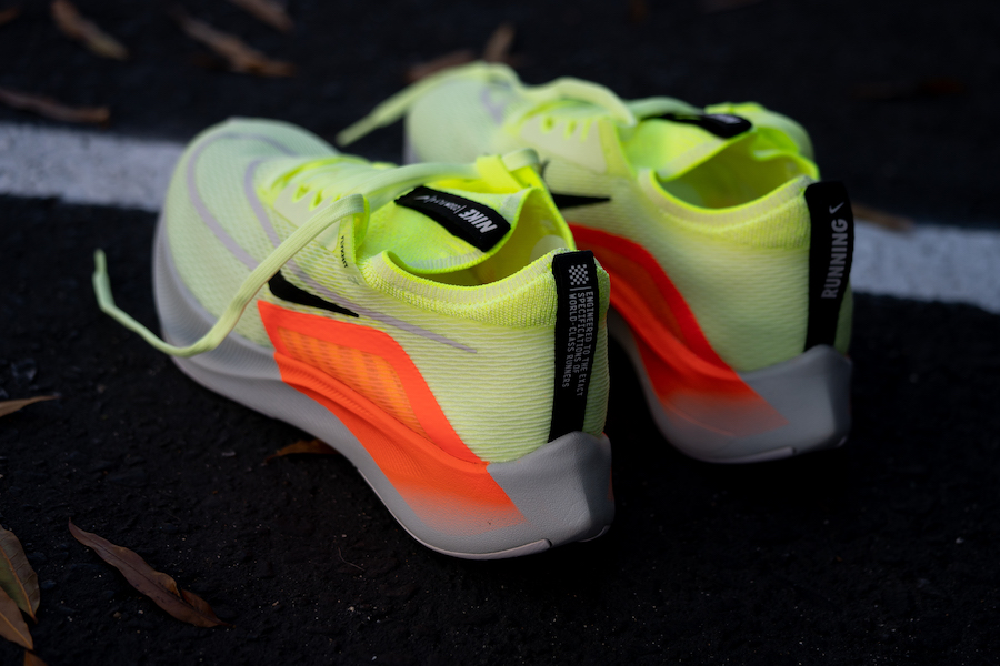 nike zoom fly 4 - heel counter