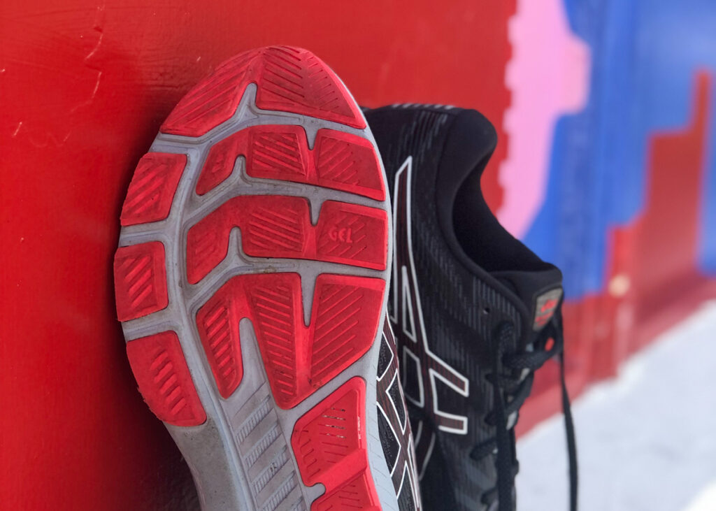 asics gel kayano lite 2 sole