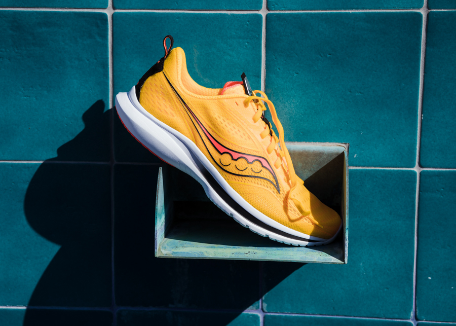 saucony kinvara 13 side