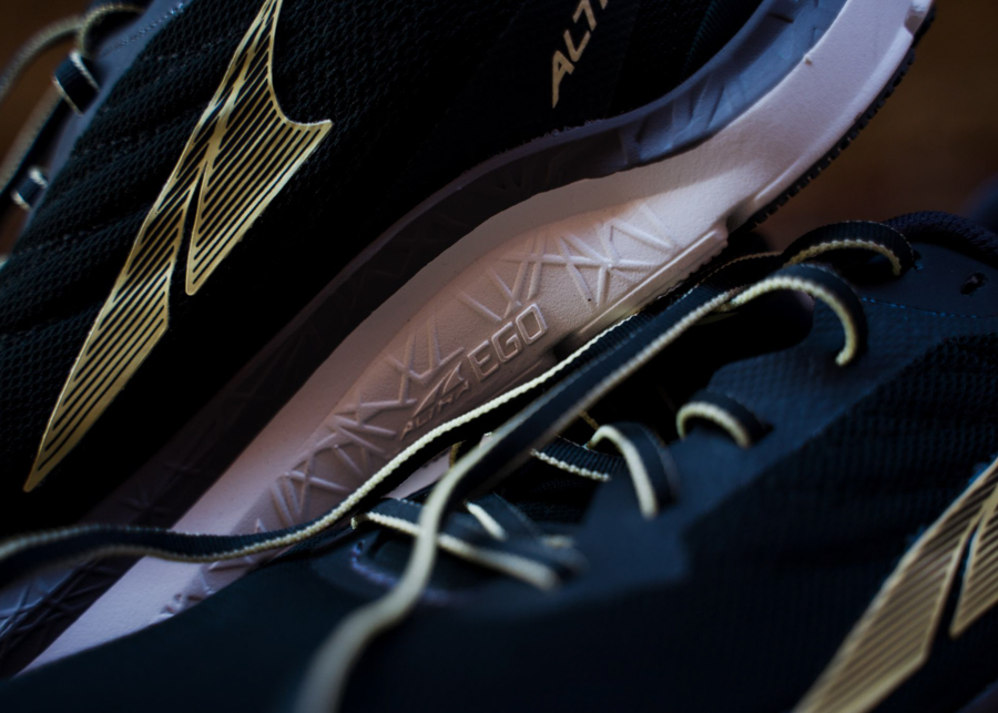 altra rivera 2 midsole
