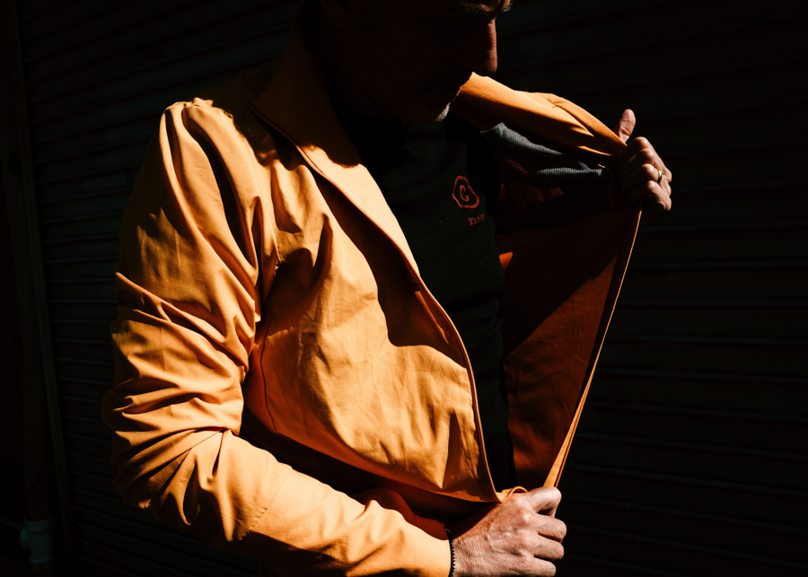 houdini pace wind jacket open