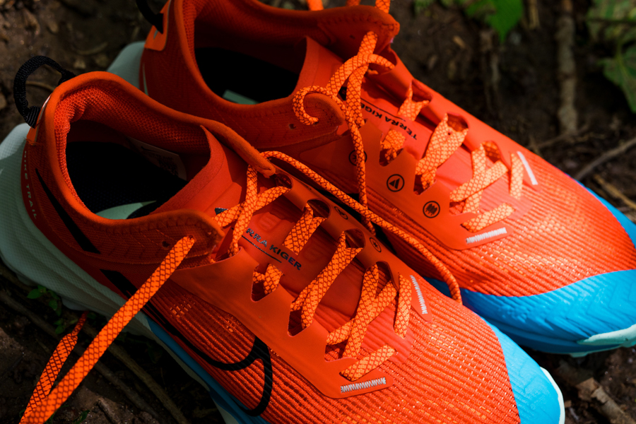 nike terra kiger 8 laces