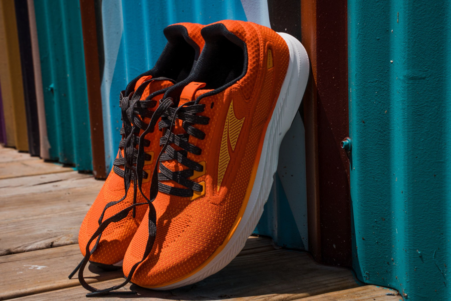 altra escalante 3 angle