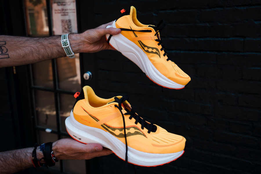 saucony tempus in hand