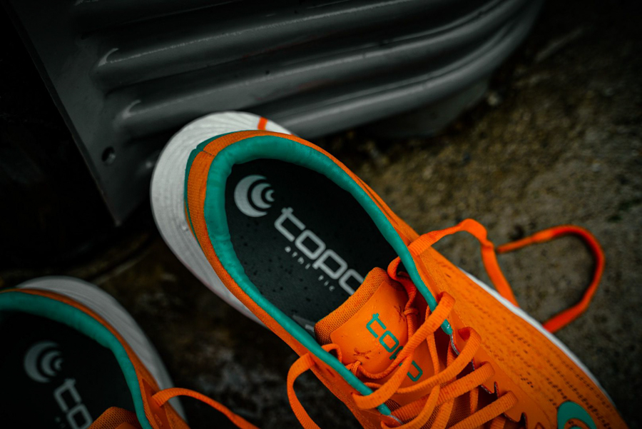 topo athletic specter heel
