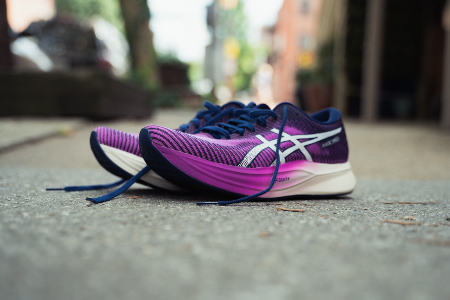 asics magic speed 2 side