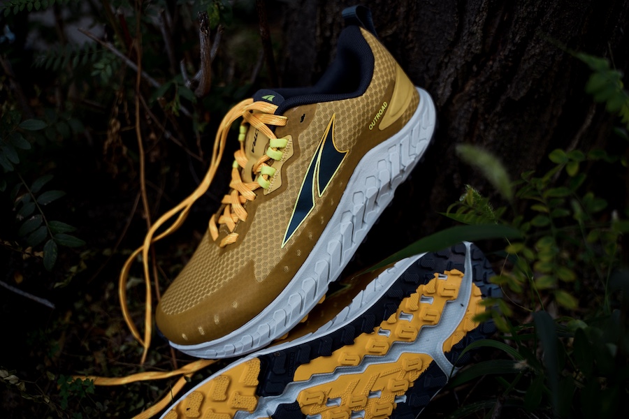 altra outroad - lateral