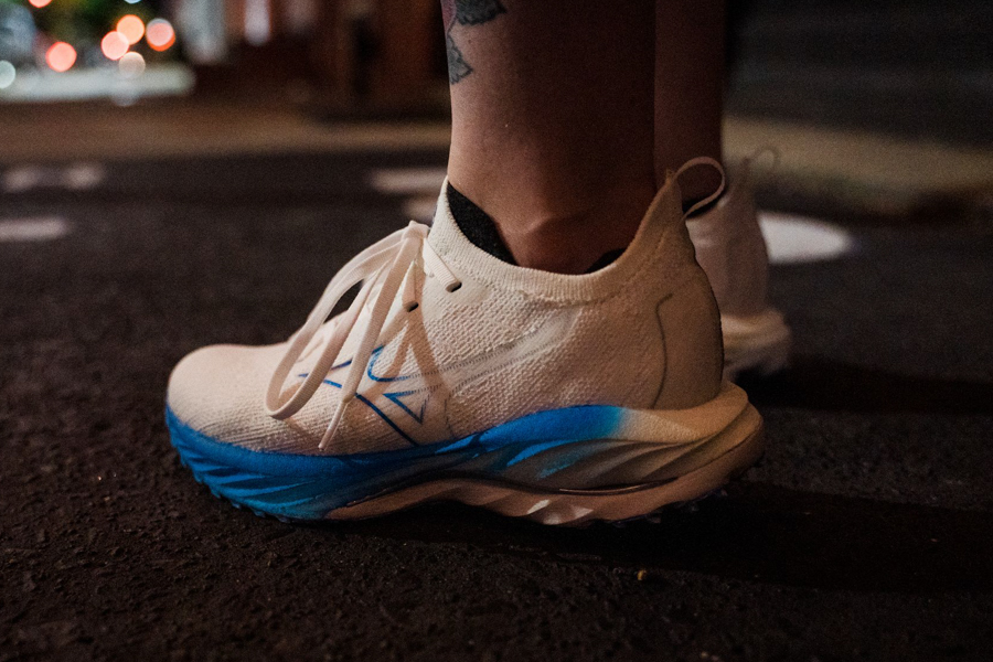 mizuno wave neo wind upper
