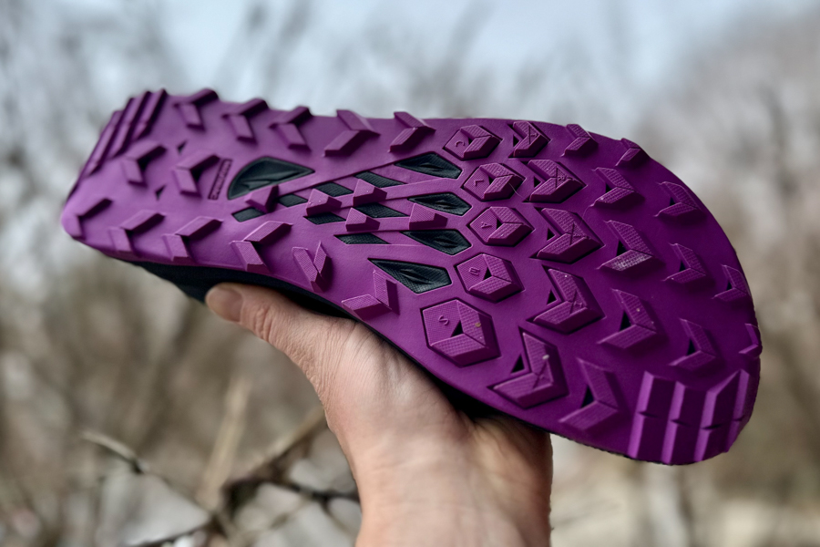 altra lone peak 7 outsole