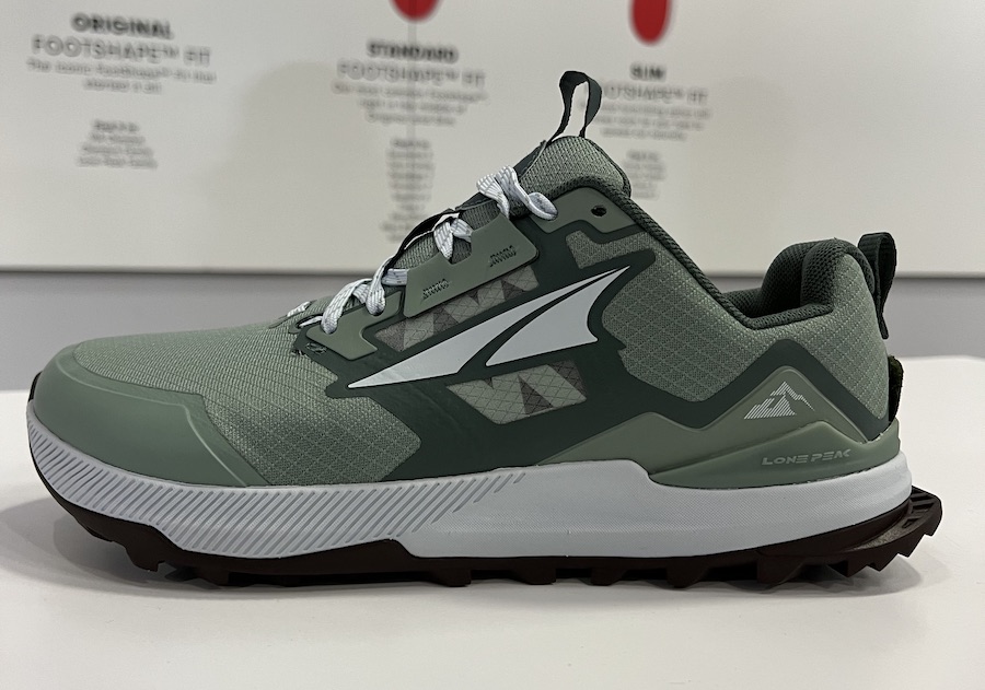 altra lone peak 7