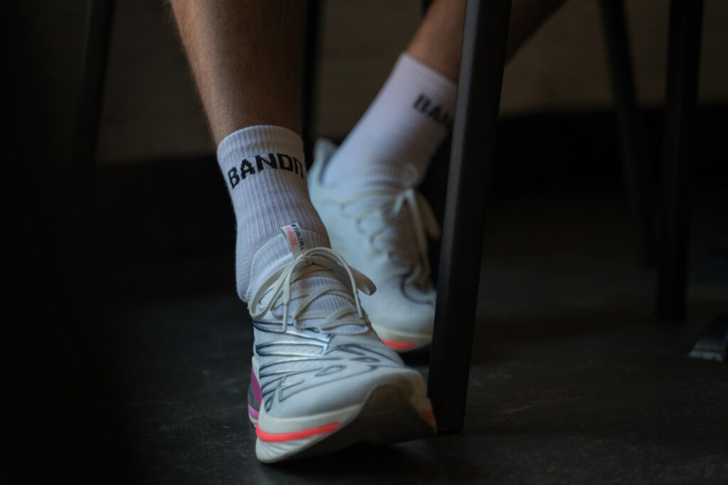 race weight middy socks