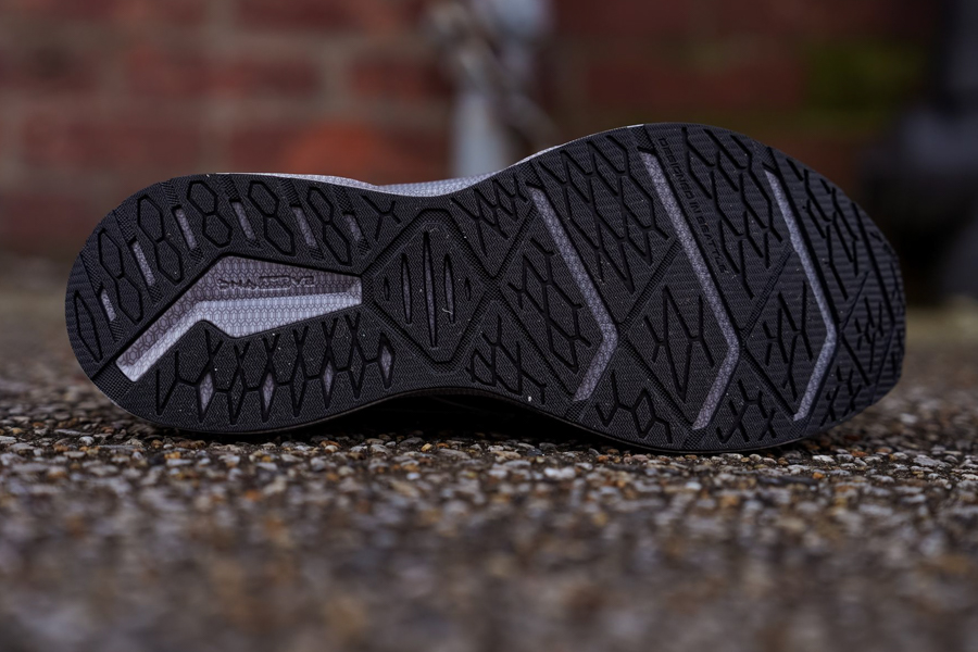 brooks levitate 6 stealthfit outsole