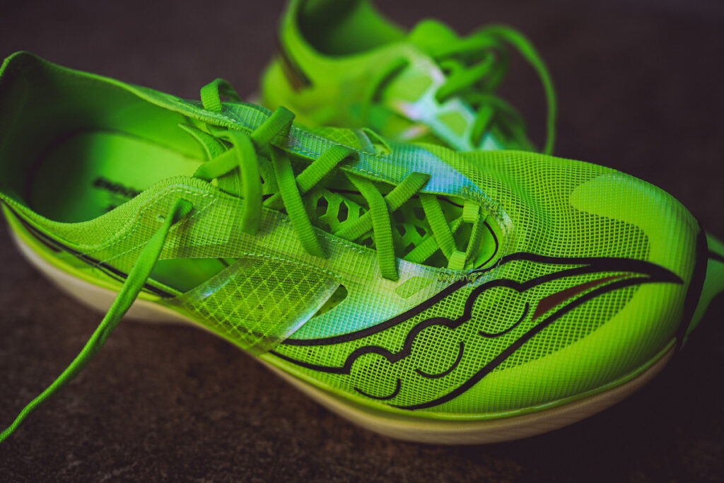 saucony endorphin elite - toe view