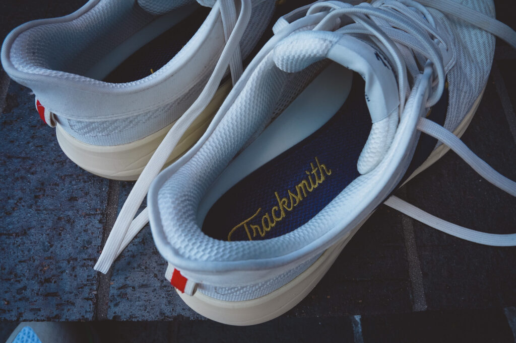tracksmith eliot runner - collar