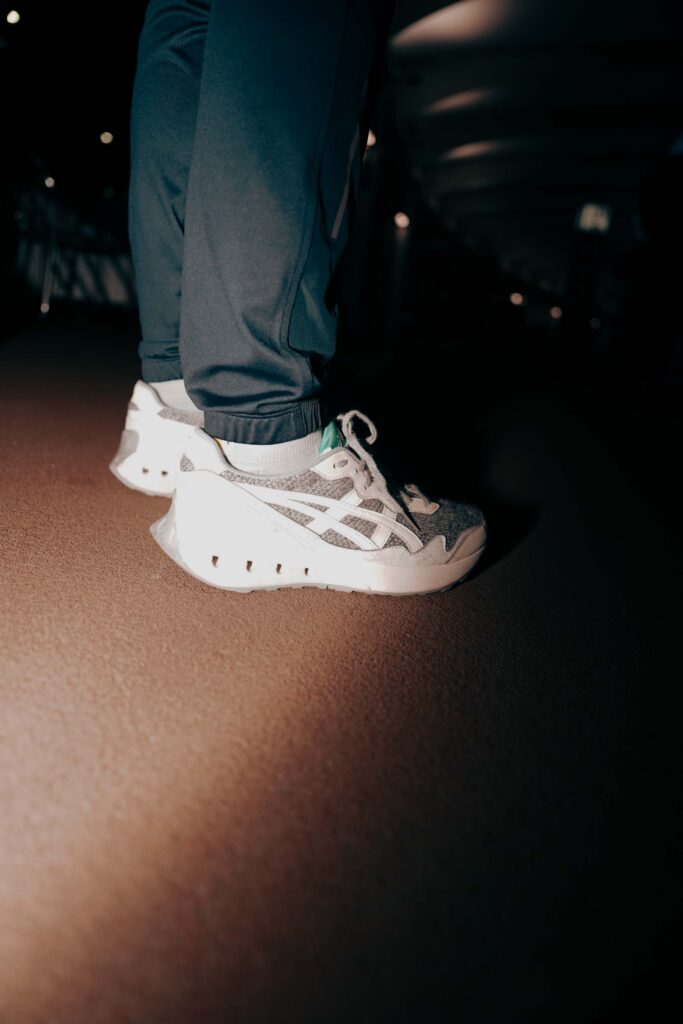 asics x81 shoe