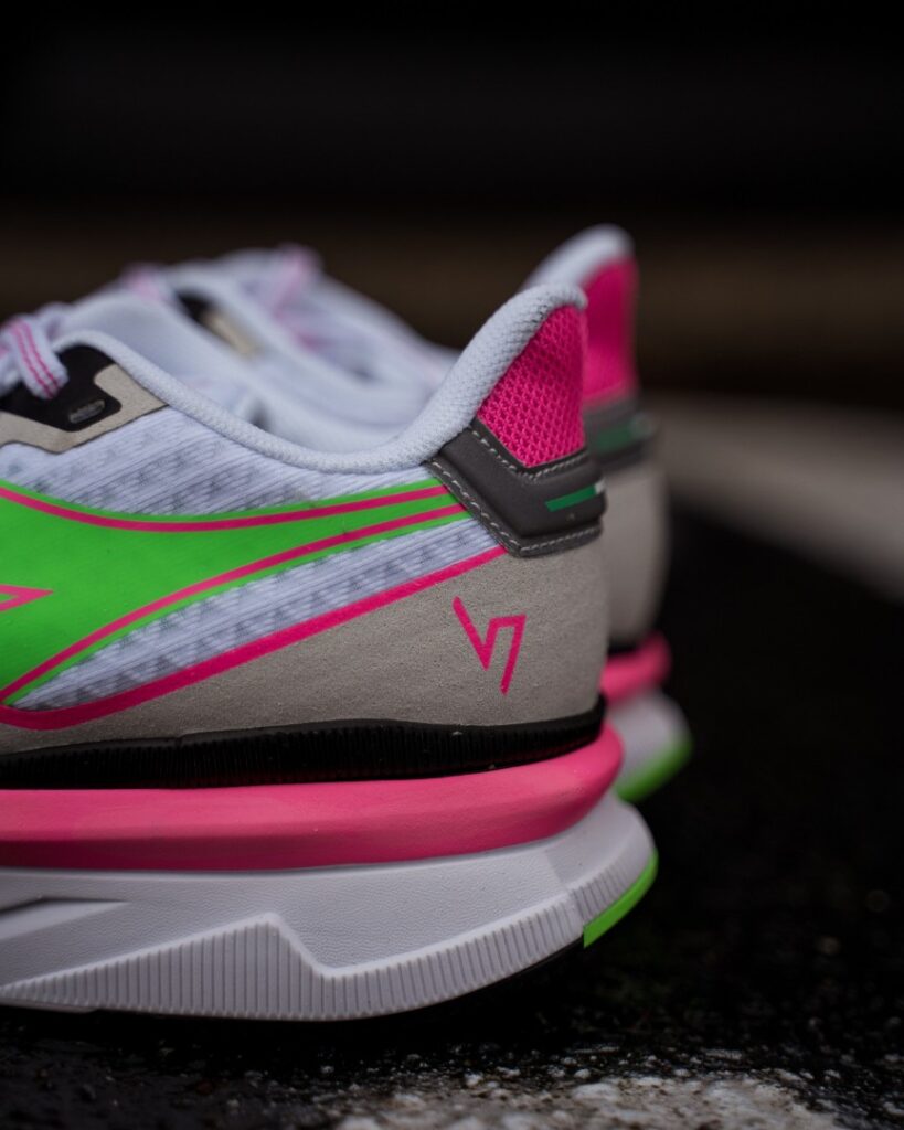 diadora atomo v7000 women heel