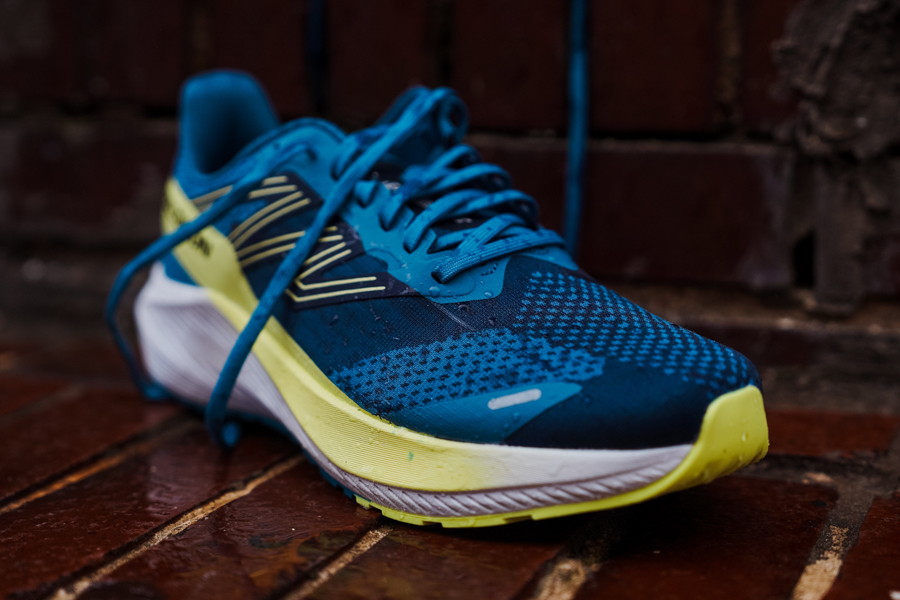salomon aero blaze mesh